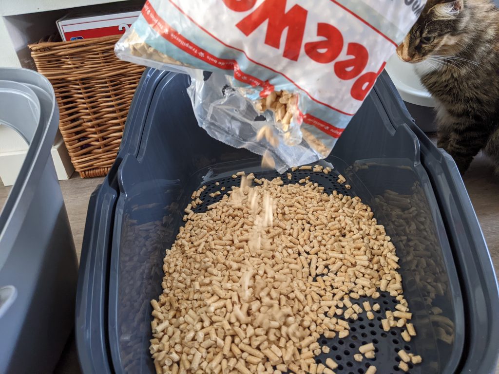 De binnenkant van de PeeWee kattenbak